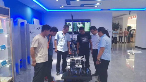 傳承初心，共創未來——泰華集團組織企業展廳參觀與文化藝術交流活動